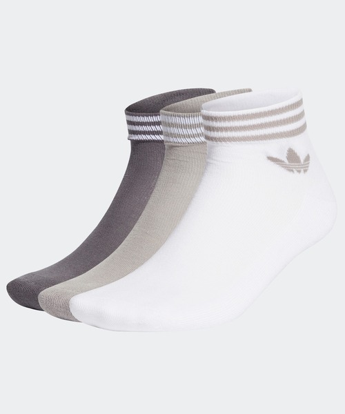 adidas（アディダス）の「トレフォイル アンクルソックス 3足組み [TREFOIL ANKLE SOCKS 3 PAIRS]  / アディダスオリジナルス adidas Originals（ソックス/靴下・メンズ・ホワイト/ブラック/ホワイト×ネイビー/ホワイト×レッド/ホワイト×グレー/ホワイト×ブラック/オフホワイト/マルチ/ホワイト系その他/オリーブ/グリーン/ホワイト×グリーン/ホワイト系その他2/ブラック系その他・19-21cm/22.0～24.0cm/24.0～26.0cm/27.0～29.0cm/17-19cm）」の6枚目の写真
