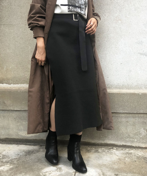 &g'aime（アンジェム）の「【＆g'aime】サイドスリットタイトニットスカート（スカート・レディース・ブラック/ブラウン/グレイッシュベージュ・FREE）」の12枚目の写真