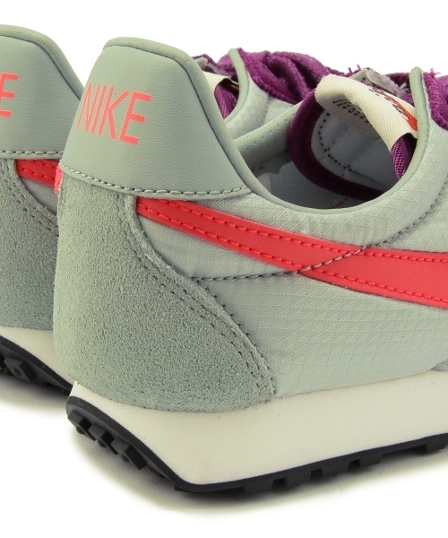 BEAUTY&YOUTH UNITED ARROWS（ビューティーアンドユースユナイテッドアローズ）の「BYBC NIKE MONTREAL スニーカー  ◆（スニーカー・レディース・ネイビー/パープル・24cm/25cm/24.5cm/23cm/23.5cm）」の3枚目の写真