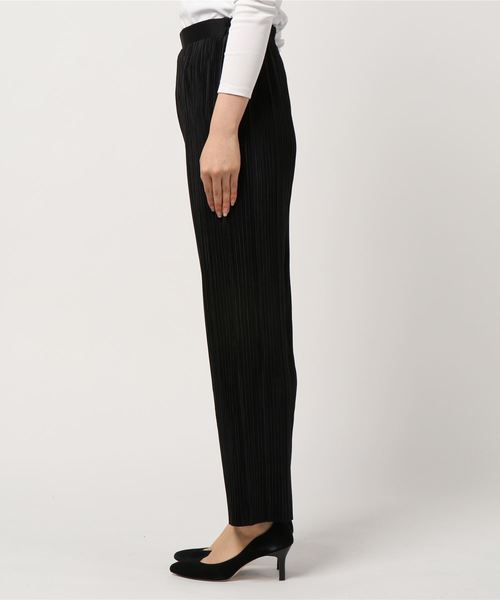 PAGEBOY(ページボーイ)の「マイクロプリーツカットパンツ(その他パンツ・レディース・グレイッシュベージュ/ブラック/カーキ/ブラウン/ライトグレー/ブルー系その他・FREE)」の16枚目の写真