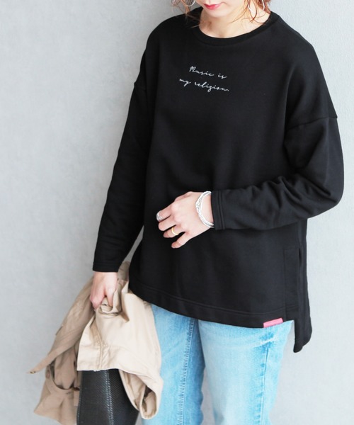 reca（レカ）の「筆記体 ロゴスウェット（スウェット・レディース・アイボリー/ブラック/カーキ/ベージュ・FREE）」の3枚目の写真