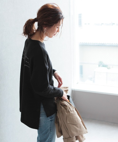 reca（レカ）の「筆記体 ロゴスウェット（スウェット・レディース・アイボリー/ブラック/カーキ/ベージュ・FREE）」の18枚目の写真