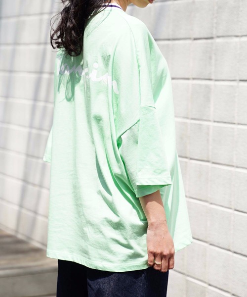 Champion（チャンピオン）の「【CHAMPION/チャンピオン】ＢＩＧＴシャツ　ＣＷ－ＲＳ３０３　ビッグシルエット　速乾性　軽量性　リブライン　ワンポイント刺繍　バックプリント　ビッグロゴ（Tシャツ/カットソー・レディース・ホワイト/ラベンダー/グレー/ネイビー/ミント・LARGE/MEDIUM）」の21枚目の写真
