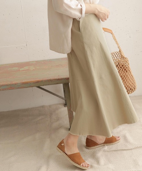 URBAN RESEARCH DOORS（アーバンリサーチドアーズ）の「ヘムカットオフスカート（スカート・レディース・ベージュ/アイボリー・38/36）」の8枚目の写真