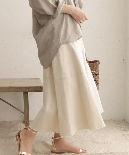 URBAN RESEARCH DOORS（アーバンリサーチドアーズ）の「ヘムカットオフスカート（スカート・レディース・ベージュ/アイボリー・38/36）」の10枚目の写真