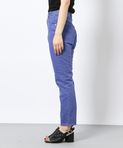 PAGEBOY（ページボーイ）の「カラーデニムパンツ（デニムパンツ・レディース・オフホワイト/ブルー/イエロー系その他・25inch/26inch）」の11枚目の写真