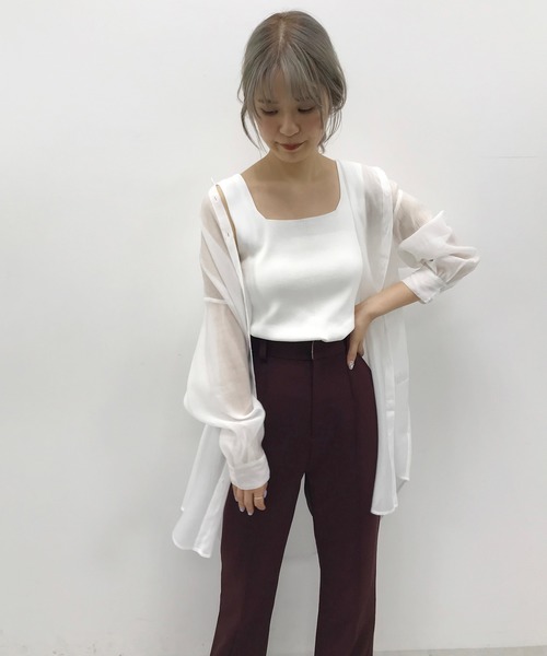 one after another NICE CLAUP（ワンアフターアナザーナイスクラップ）の「ゴブランビスチェセットシアーシャツ（シャツ/ブラウス・レディース・ベージュ/パープル/オフホワイト/モカ・FREE）」の20枚目の写真