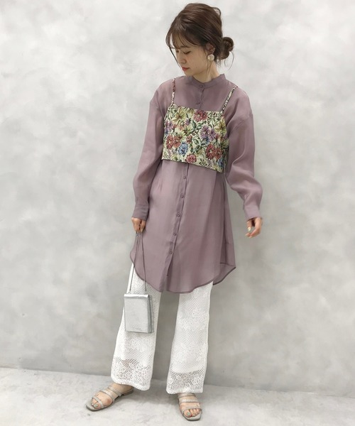 one after another NICE CLAUP（ワンアフターアナザーナイスクラップ）の「ゴブランビスチェセットシアーシャツ（シャツ/ブラウス・レディース・ベージュ/パープル/オフホワイト/モカ・FREE）」の8枚目の写真