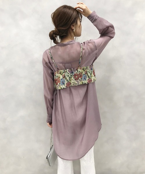 one after another NICE CLAUP（ワンアフターアナザーナイスクラップ）の「ゴブランビスチェセットシアーシャツ（シャツ/ブラウス・レディース・ベージュ/パープル/オフホワイト/モカ・FREE）」の7枚目の写真