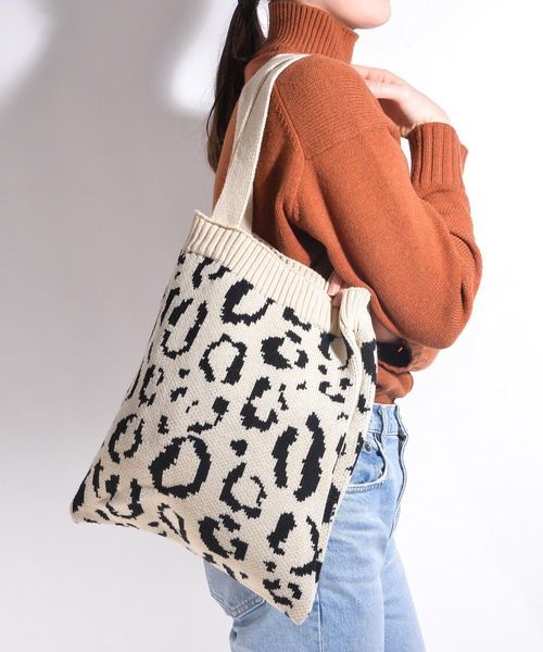 セール ヒョウ柄ショルダーバッグ トートバッグ ニット アニマル柄 トートバッグ Device ディバイス のファッション通販 Zozotown
