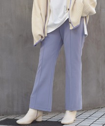 w closet | センタープレスセミフレアパンツ(その他パンツ)