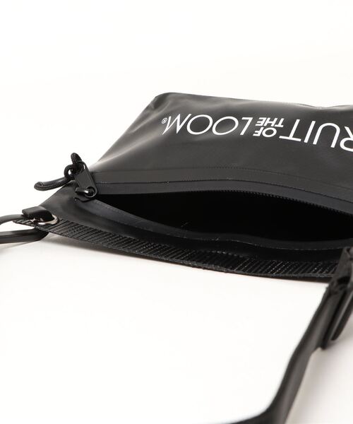 FRUIT OF THE LOOM（フルーツオブザルーム）の「【W】【FRUIT OF THE LOOM】FTL WELDER 2WAY POUCH（ボディバッグ/ウエストポーチ・レディース・ブラック/パープル/イエロー/オレンジ/グリーン・FREE）」の8枚目の写真
