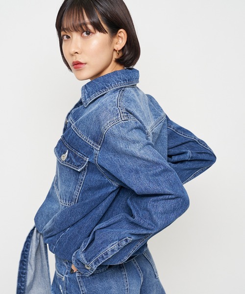 SPIRALGIRL（スパイラルガール）の「ルーズデニムジャケット（デニムジャケット・レディース・インディゴブルー/ブルー・FREE）」の10枚目の写真