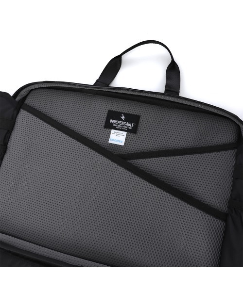 INDISPENSABLE （インディスペンサブル）の「INDISPENSABLE　LAPTOP CASE PORTAFFICE16 ECONYL（クラッチバッグ・メンズ・ブラック・FREE）」の9枚目の写真
