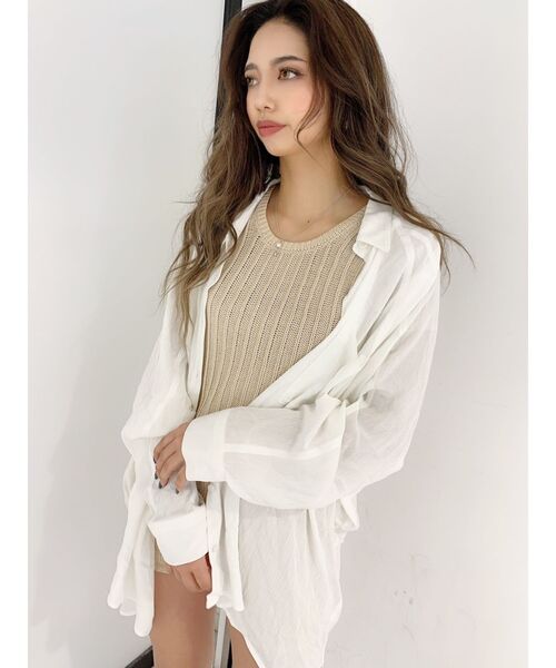 GYDA（ジェイダ）の「楊柳モモンガシャツ（シャツ/ブラウス・レディース・ベージュ/パープル/オフホワイト・FREE）」の2枚目の写真