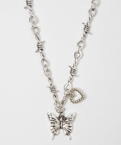 WEGO（ウィゴー）の「WEGO/バタフライモチーフY字ネックレス（ネックレス・レディース・シルバー・FREE）」の2枚目の写真