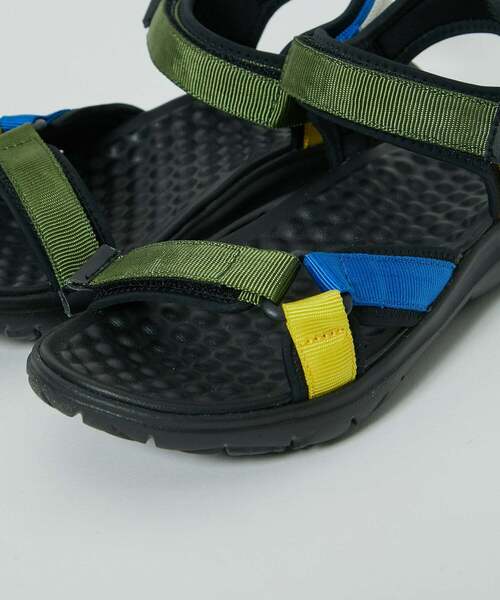 FRAPBOIS(フラボア)の「テープサンダル(サンダル・レディース・グレー/カーキ・1/2/0/3)」の7枚目の写真