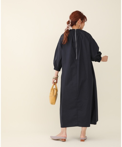 sakishimatokyo（サキシマトーキョー）の「【ZOZO限定】サキシマamp「ギャザーハイネックシャツワンピース」（ワンピース・レディース・ネイビー/ブラック・FREE）」の13枚目の写真