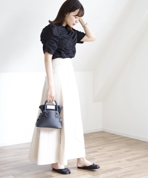 UNFIELD（アンフィールド）の「【UNFIELD ドロストトップス】（シャツ/ブラウス・レディース・ブラック/オフホワイト・FREE）」の5枚目の写真