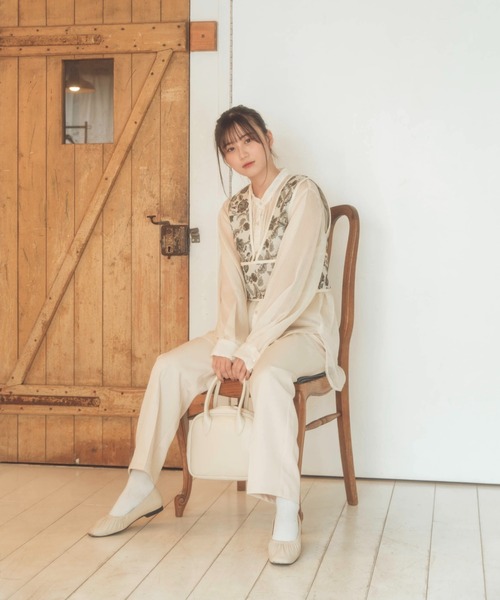 nemne store（ネンネストア）の「紅茶をたしなむジャガードビスチェ（ベスト・レディース・ホワイト/チャコールグレー/ライトグレー/オフホワイト・フリー）」の21枚目の写真