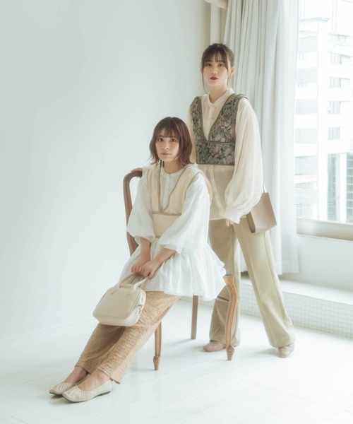 nemne store（ネンネストア）の「紅茶をたしなむジャガードビスチェ（ベスト・レディース・ホワイト/チャコールグレー/ライトグレー/オフホワイト・フリー）」の9枚目の写真