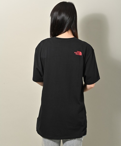 THE NORTH FACE（ザノースフェイス）の「THE NORTH FACE(ザ・ノース・フェイス) 名峰グラフィック 半袖Tシャツ（Tシャツ/カットソー・レディース・ホワイト/ブラック・S/M/L）」の16枚目の写真