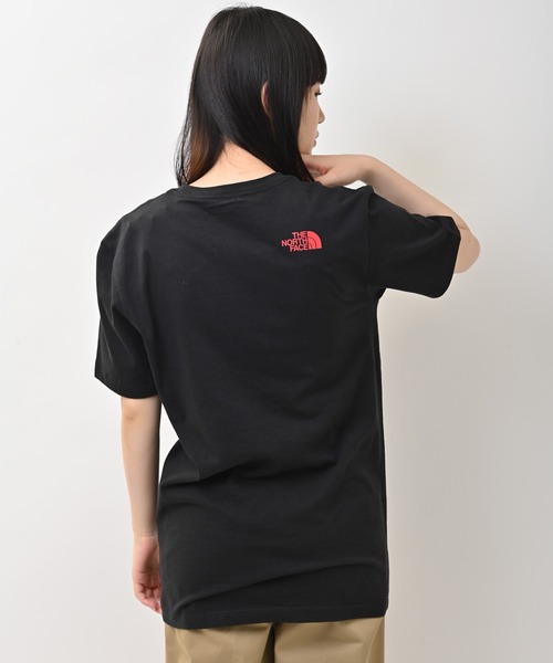 THE NORTH FACE（ザノースフェイス）の「THE NORTH FACE(ザ・ノース・フェイス) 名峰グラフィック 半袖Tシャツ（Tシャツ/カットソー・レディース・ホワイト/ブラック・S/M/L）」の20枚目の写真