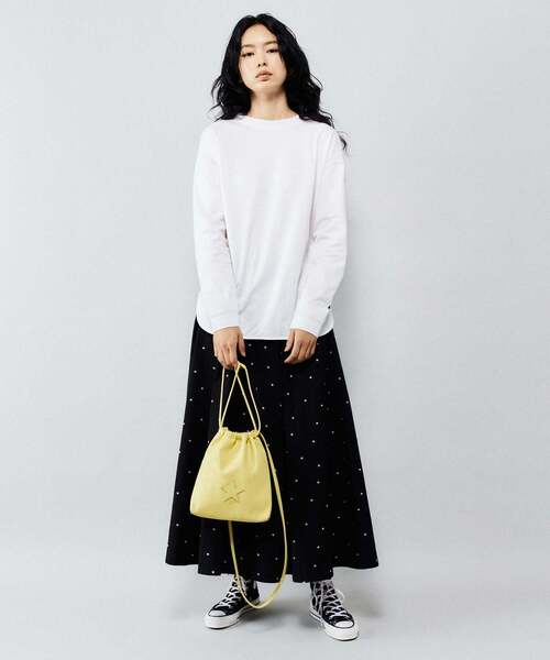 CONVERSE TOKYO（コンバーストウキョウ）の「ヴィーガンレザー巾着ショルダーバッグ（ショルダーバッグ・レディース・ブラック/イエロー/ホワイト・FREE）」の14枚目の写真