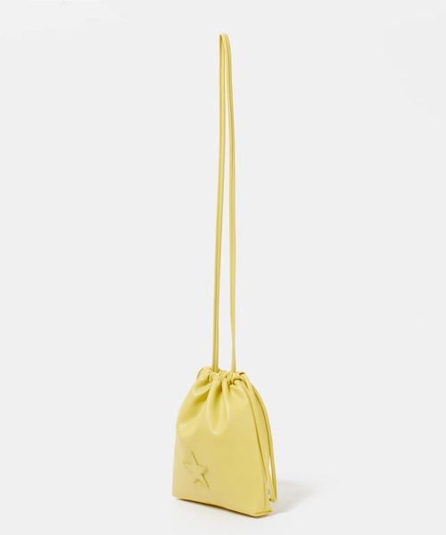 CONVERSE TOKYO（コンバーストウキョウ）の「ヴィーガンレザー巾着ショルダーバッグ（ショルダーバッグ・レディース・ブラック/イエロー/ホワイト・FREE）」の7枚目の写真