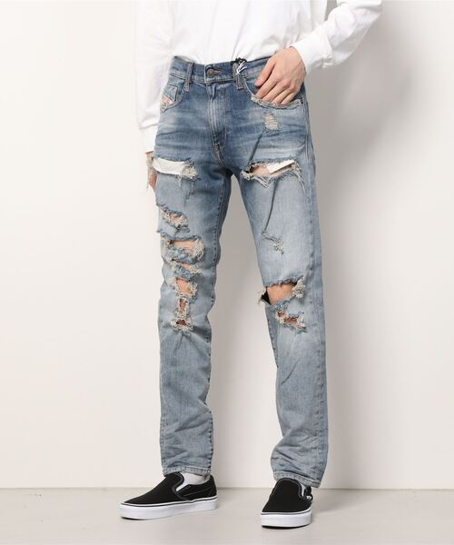 DIESEL(ディーゼル)の「FW21 メンズ デニムパンツ スリム BCI サステナブル(デニムパンツ・メンズ・インディゴブルー・32inch/26inch/28inch/30inch/36inch/34inch)」の4枚目の写真