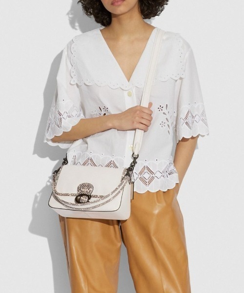 COACH（コーチ）の「ソフト タビー ショルダー バッグ ウィズ スネーク 