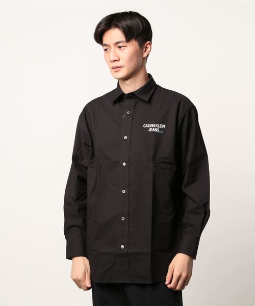 Calvin Klein Jeans（カルヴァンクラインジーンズ）の「MODULAR BLOCKING グラフィック シャツ（シャツ/ブラウス・メンズ・ホワイト/ブラック・S/M/L/XL）」の4枚目の写真