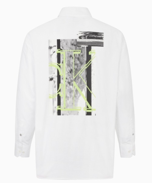 Calvin Klein Jeans（カルヴァンクラインジーンズ）の「MODULAR BLOCKING グラフィック シャツ（シャツ/ブラウス・メンズ・ホワイト/ブラック・S/M/L/XL）」の10枚目の写真