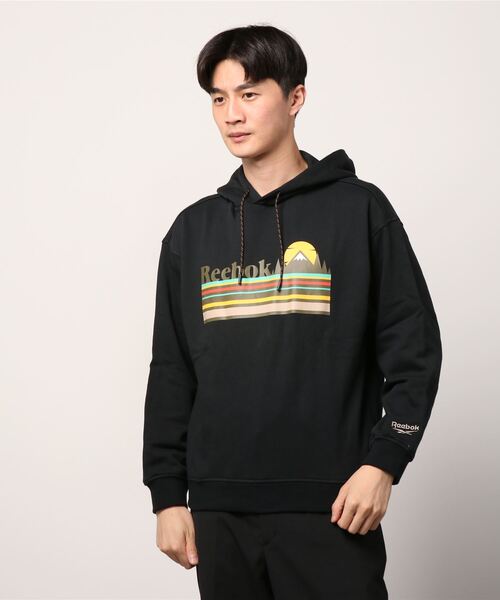 Reebok(リーボック)の「クラシックス キャンピング フーデッド スウェットシャツ / Classics Camping Hooded Sweatshirt(パーカー・メンズ・ブラック×ブラック/ヘザーグレー・SMALL/MEDIUM/LARGE/X-LARGE/XX-LARGE/X-SMALL/XXX-LARGE)」の3枚目の写真