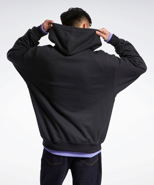Reebok(リーボック)の「クラシックス キャンピング フーデッド スウェットシャツ / Classics Camping Hooded Sweatshirt(パーカー・メンズ・ブラック×ブラック/ヘザーグレー・SMALL/MEDIUM/LARGE/X-LARGE/XX-LARGE/X-SMALL/XXX-LARGE)」の9枚目の写真
