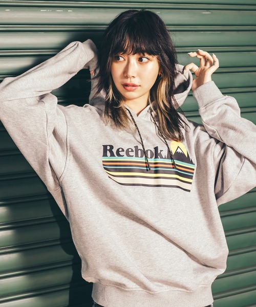 Reebok(リーボック)の「クラシックス キャンピング フーデッド スウェットシャツ / Classics Camping Hooded Sweatshirt(パーカー・メンズ・ブラック×ブラック/ヘザーグレー・SMALL/MEDIUM/LARGE/X-LARGE/XX-LARGE/X-SMALL/XXX-LARGE)」の15枚目の写真