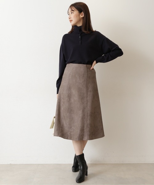 NATURAL BEAUTY BASIC（ナチュラルビューティーベーシック）の「フェイクスエードスカート（スカート・レディース・ピンク/グレイッシュベージュ/ブラウン・X-SMALL/MEDIUM/SMALL）」の17枚目の写真