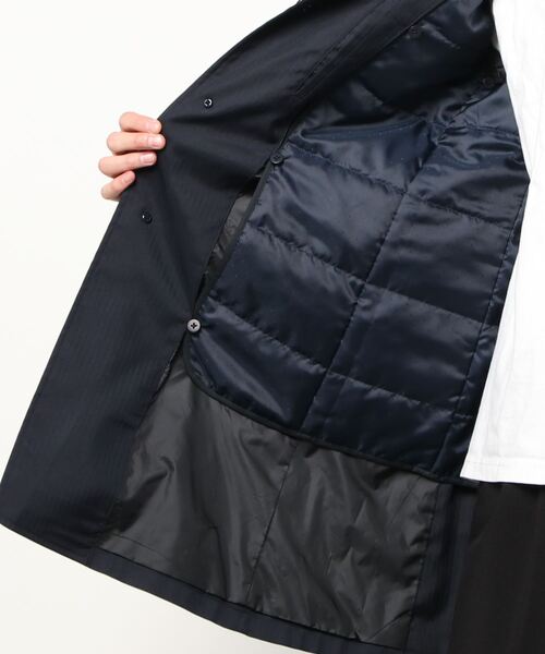 COMME CA ISM(コムサイズム)の「《ライナー付き》 ビジネス 通勤 ヘリンボーン スタンドコート(ステンカラーコート・メンズ・ブラック/ネイビー・S/M/L)」の4枚目の写真