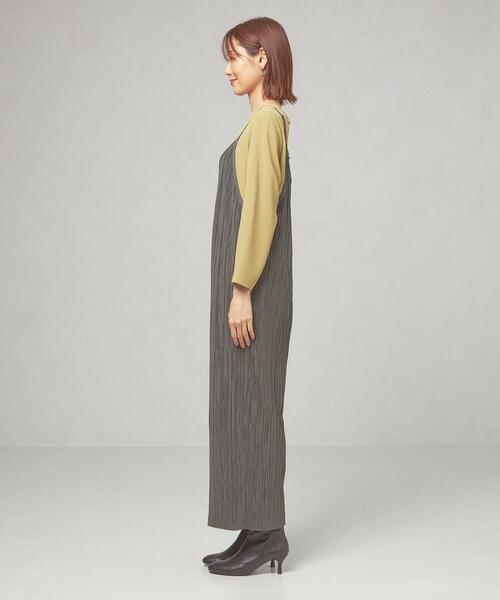 closet story（クローゼットストーリー）の「＜closet story（クローゼットストーリー）＞プリーツ サロペット -ウォッシャブル-（サロペット/オーバーオール・レディース・ブラック/ダークグレー・FREE）」の4枚目の写真
