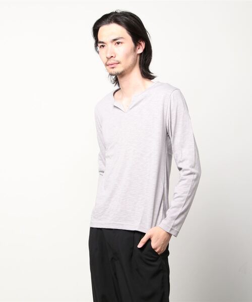Bling Leads(ブリングリーズ)の「20/- スラブ 天竺 ブ キーネック ロング Tシャツ(Tシャツ/カットソー・メンズ・ブラック/ホワイト/カーキ/ライトピンク/ネイビー/グレー・M/L)」の4枚目の写真