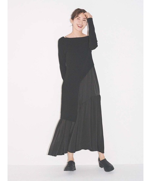 emmi(エミ)の「【emmi original】emmi Slip-On(スリッポン・レディース・ブラック・22.5cm/23cm/23.5cm/24cm/24.5cm)」の2枚目の写真