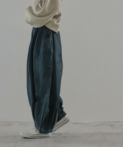 Fashion Letter（ファッションレター）の「［M-4L］タックボリュームバルーンデニムパンツ（デニムパンツ・レディース・ブルー/ワンウォッシュ・LL/3L/4L/L/M）」の11枚目の写真