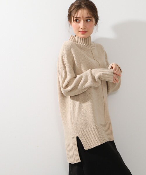 DRESKIP（ドレスキップ）の「◆センターシームゆるタートルニット（ニット/セーター・レディース・ブラック/ダークブラウン/グリーン/ライトベージュ・02/03）」の3枚目の写真