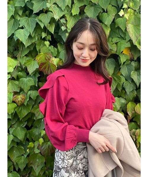 MERCURYDUO(マーキュリーデュオ)の「2WAYオープンショルダーラッフルニット(ニット/セーター・レディース・ブラック/パープル/レッド/オフホワイト・FREE)」の7枚目の写真