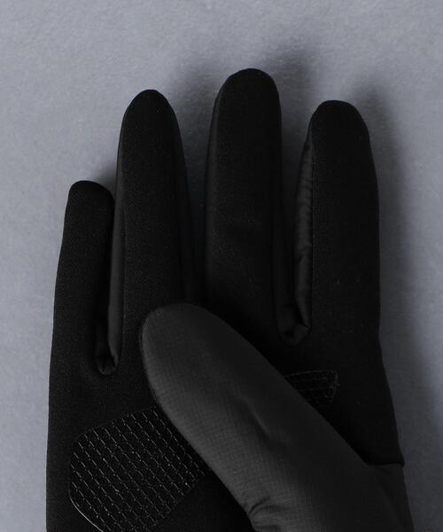 THE NORTH FACE（ザノースフェイス）の「＜THE NORTH FACE（ザ・ノースフェイス）＞ ヌプシ イーチップ グローブ（手袋・メンズ・ブラック・M/L）」の4枚目の写真