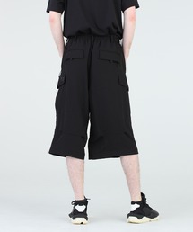 Y-3（ワイスリー）の「M CLASSIC SPORT UNIFORM CARGO SHORTS（その他