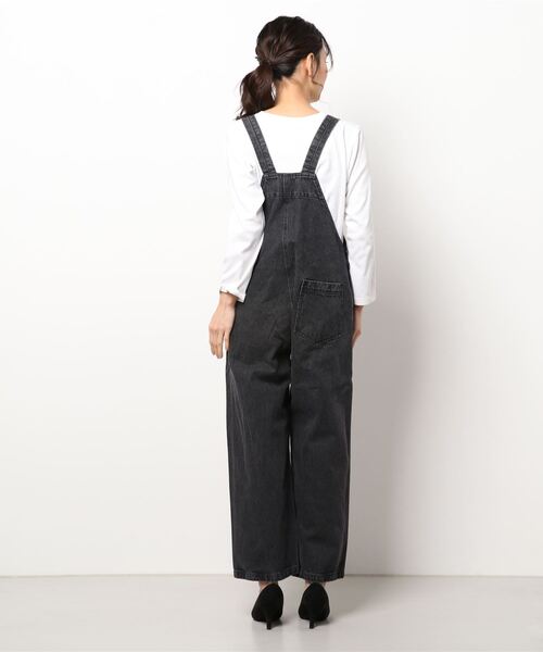 Lugnoncure(ルノンキュール)の「デニムサロペット(サロペット/オーバーオール・レディース・ブラック/ブルー・フリ-)」の4枚目の写真