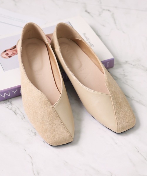 VIVIAN(ヴィヴィアン)の「ましゅまろクッション かかとを踏める スクエアトゥ切り替えデザインバブーシュ(パンプス・レディース・ブラック/アイボリー/グレー系その他7/ゼブラ/グリーン/ダークブラウン/イエロー/シルバー/D/ゴールド/E/プラチナム/ブラック系その他3/グレー系その他6/シルバー×キュービック/ゴールド系その他/ピンク/ゴールド系その他2/ナチュラル/クリアブラック/ベージュ系その他7/レオパード/ダークラベンダー/その他3・LL/S/M/L/XL/SS)」の8枚目の写真