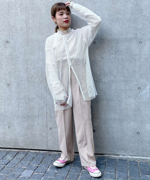 w closet(ダブルクローゼット)の「メッシュクルーネックカーデ(その他トップス・レディース・オフホワイト/アイボリー・FREE)」の3枚目の写真