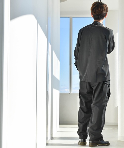 Anytime Songs(エニータイムソングス)の「ポリストレッチ ドロップショルダーLSシャツ(シャツ/ブラウス・メンズ・イエロー/グリーン/チャコールグレー/サックスブルー/ホワイト/ネイビー/パープル/ブラック/グレイッシュベージュ・X-LARGE/LARGE/MEDIUM)」の22枚目の写真